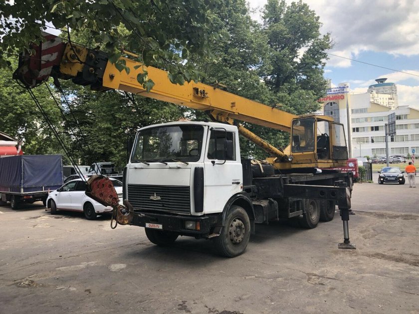 МАЗ КС 55727