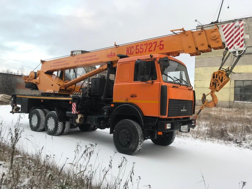 МАЗ КС-55727-1-11 техническая характеристика