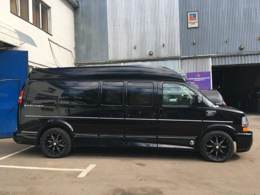 Chevrolet Express без обвеса