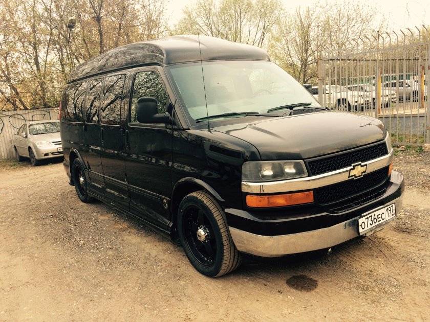 Chevrolet Express II