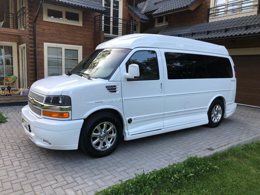 Chevrolet Express 2013