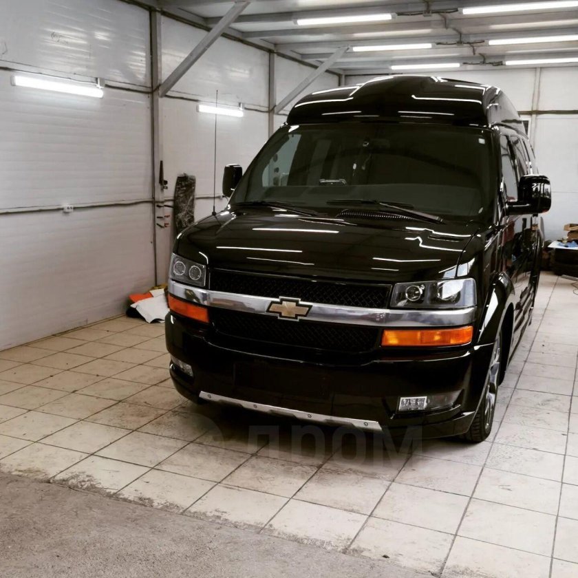 Шевроле экспресс 2022