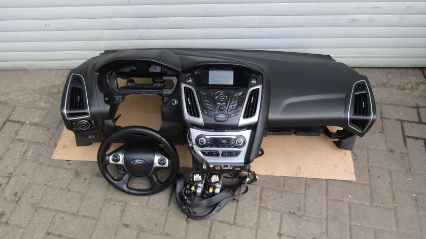 Панель форд фокус