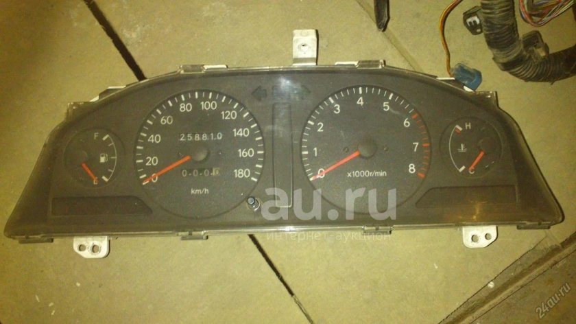 Приборная панель тойота корона ат 211