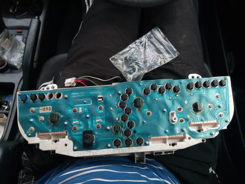 Лампы приборной панели Toyota Corona Premio