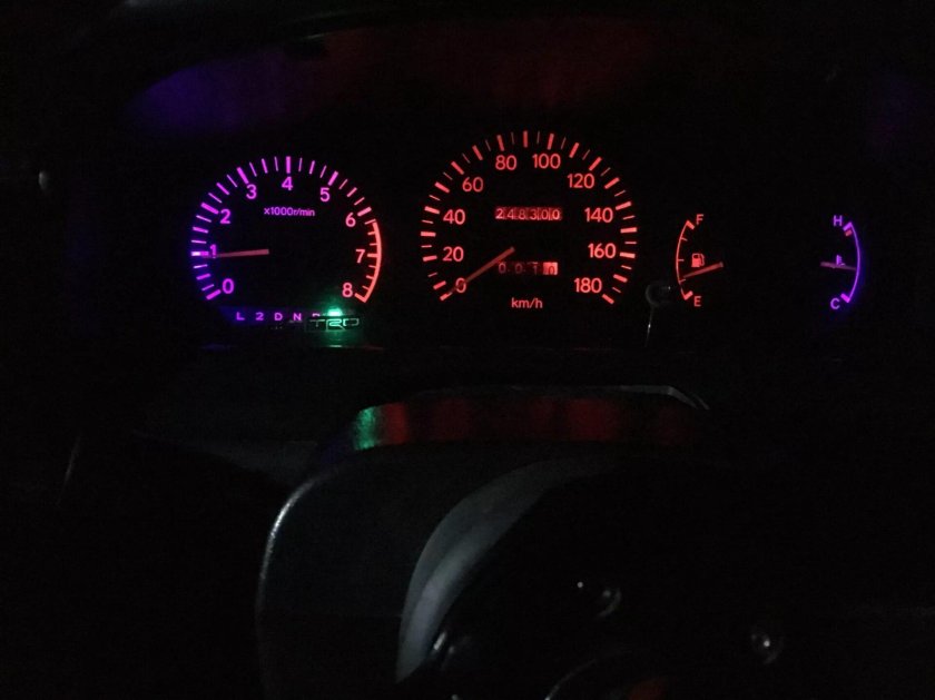 Пересвет приборной панели Toyota Corona st191