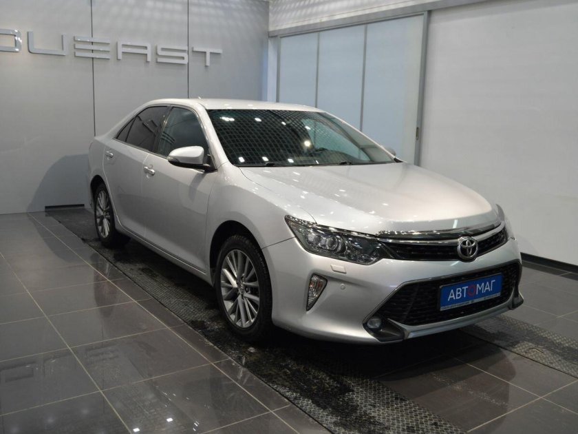 Toyota camry 55 рестайлинг