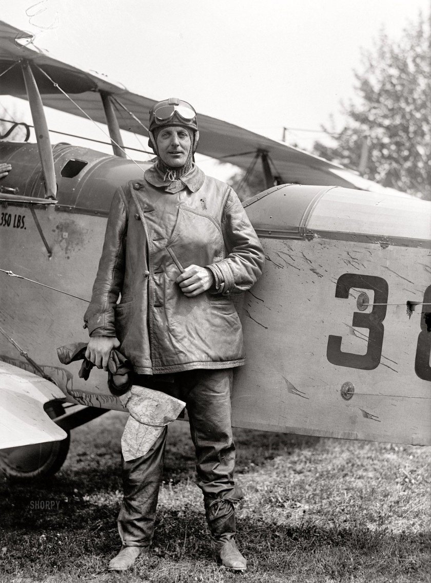 Американский летчик 20 века
