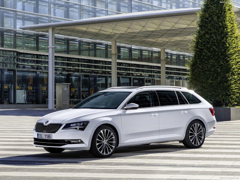 Skoda superb универсал