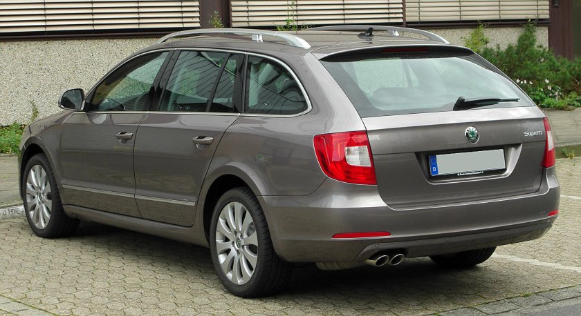 Skoda Superb 2