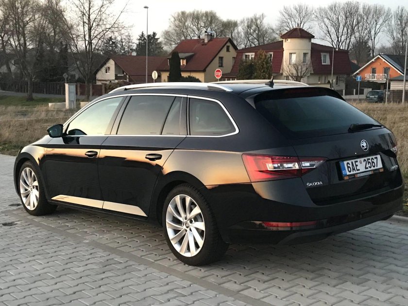 Skoda Superb Combi 2022