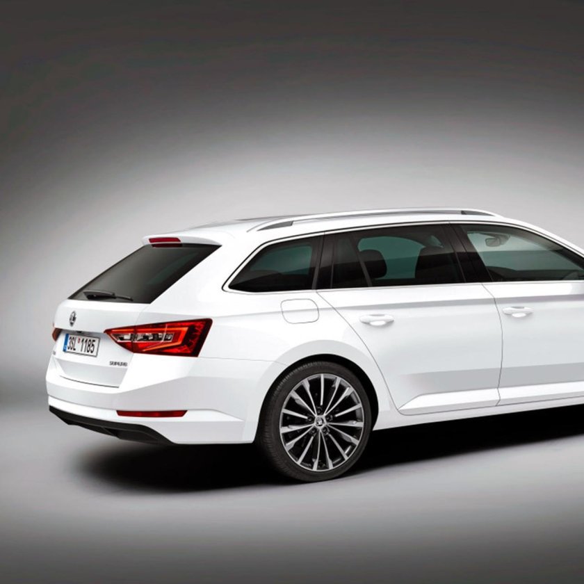 Skoda superb 2022 универсал