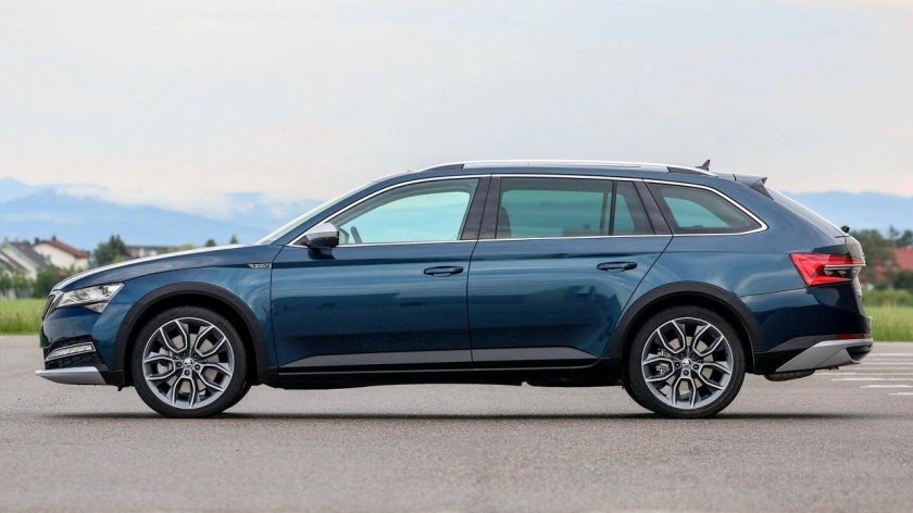 Skoda Superb 2022