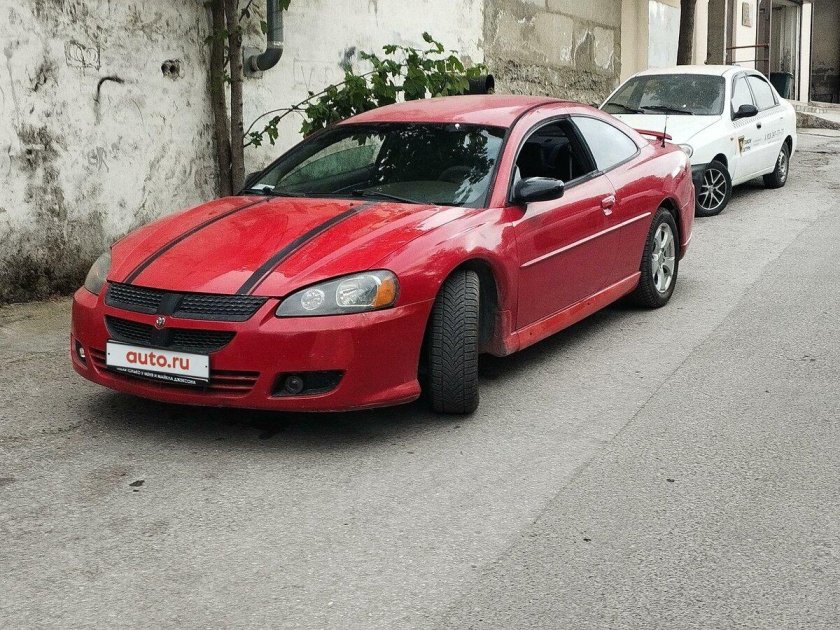 Додж стратус 2004