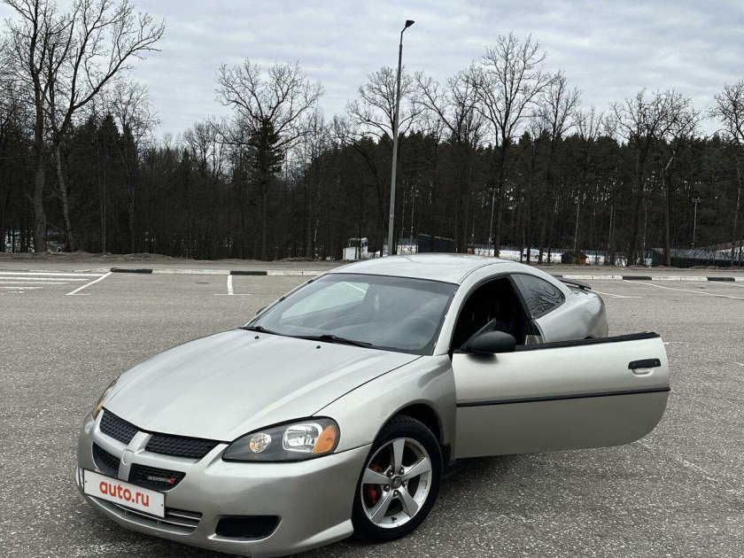 Dodge stratus 2004 купе