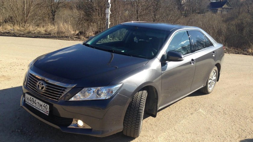 Toyota Camry xv50 серая