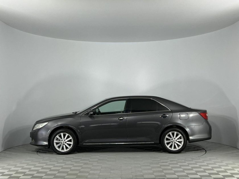 Toyota camry vii xv 50