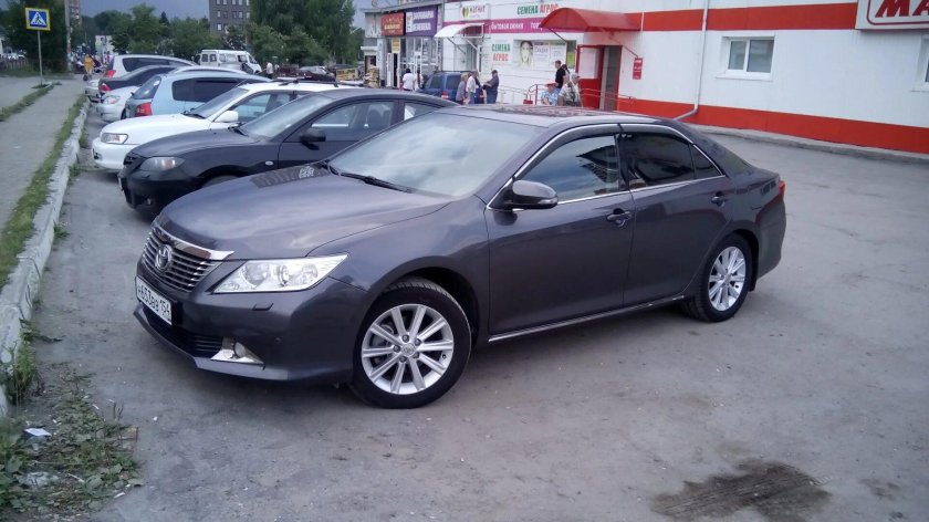 Camry 50 серая