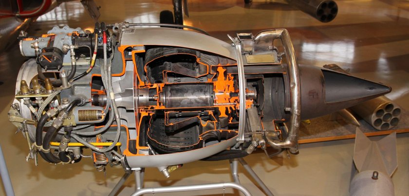 Двигатель ТРДД-50