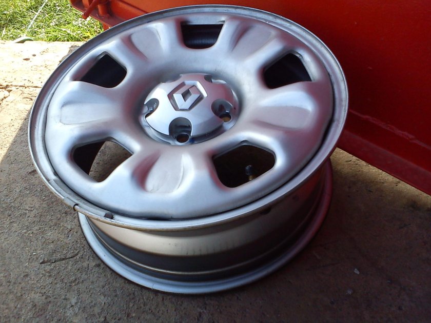 Диски Renault Duster r16 штампы