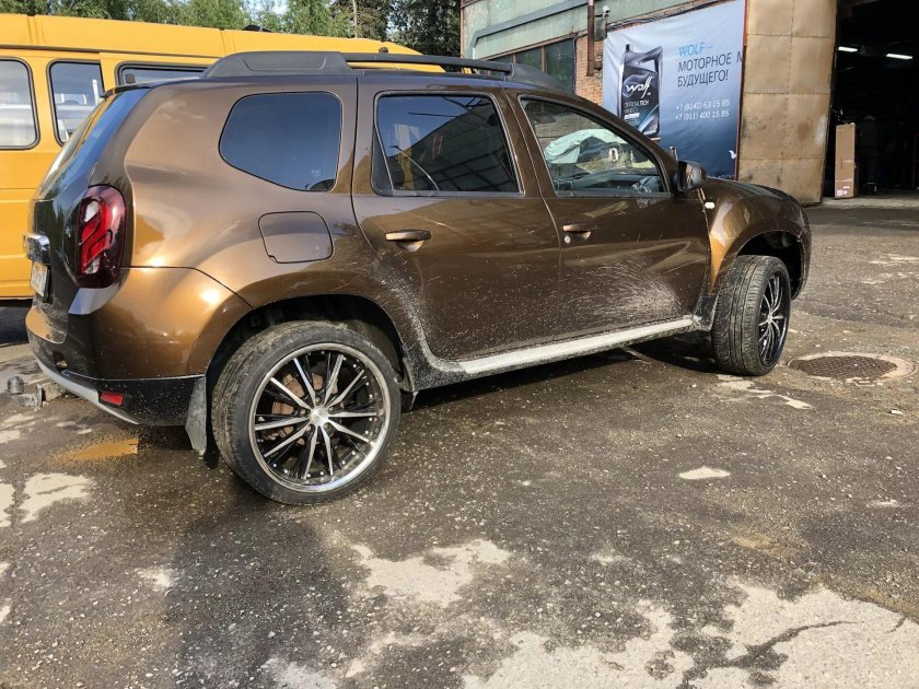 Renault Duster r18 черный