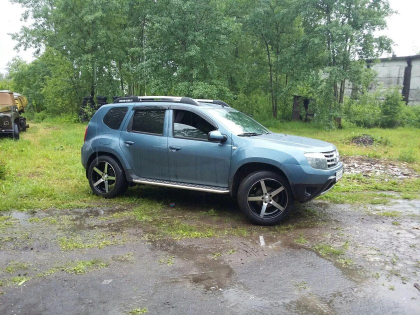 Renault Duster r18