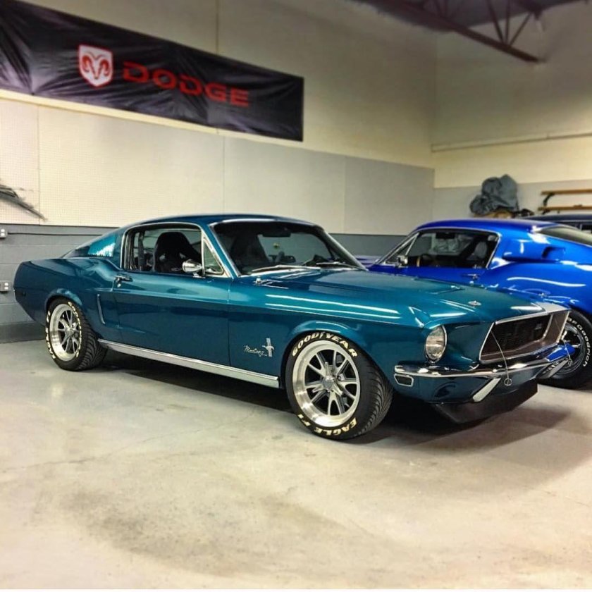 Форд Мустанг 1967