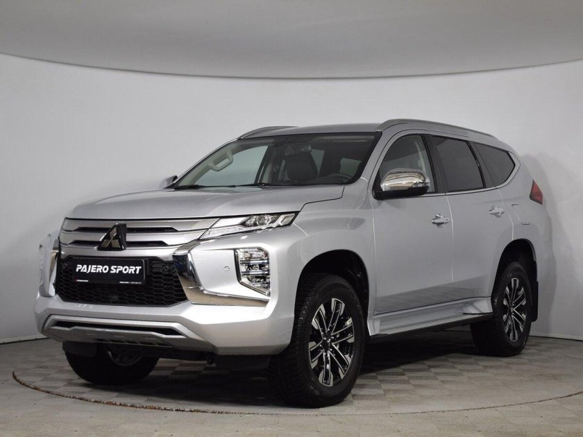 Mitsubishi Pajero Sport 2022