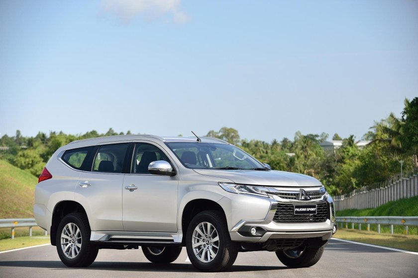 Mitsubishi Pajero Sport 2016