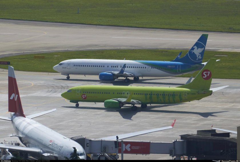 Боинг 737-800 Сибирь