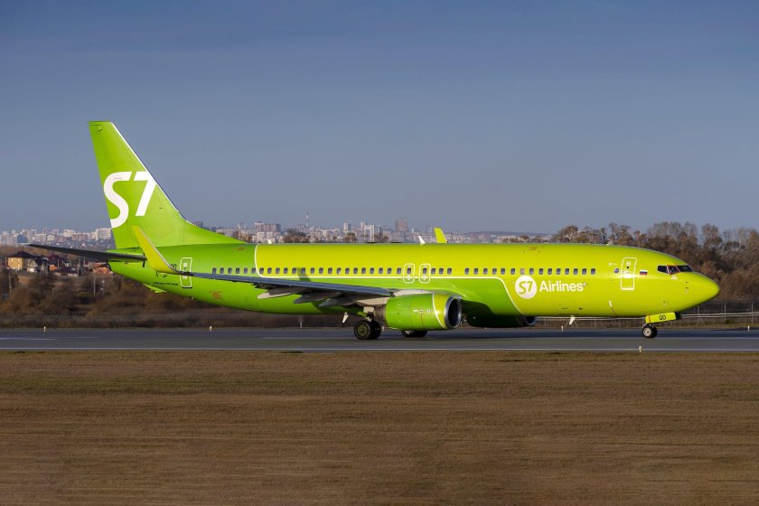 Самолёт Boeing 737-800