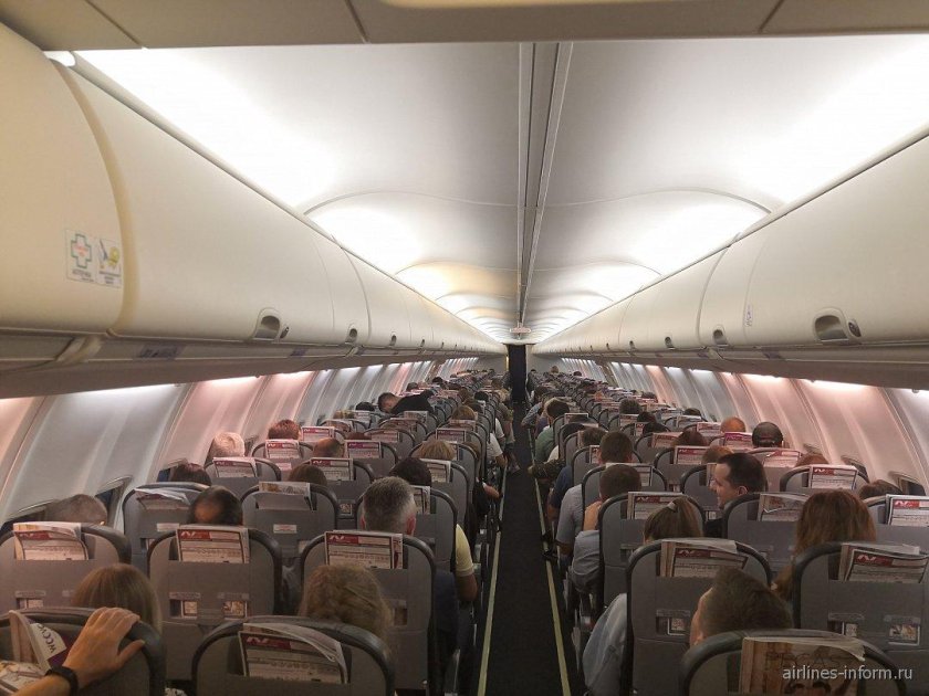 Boeing 737-800 Nordwind салон
