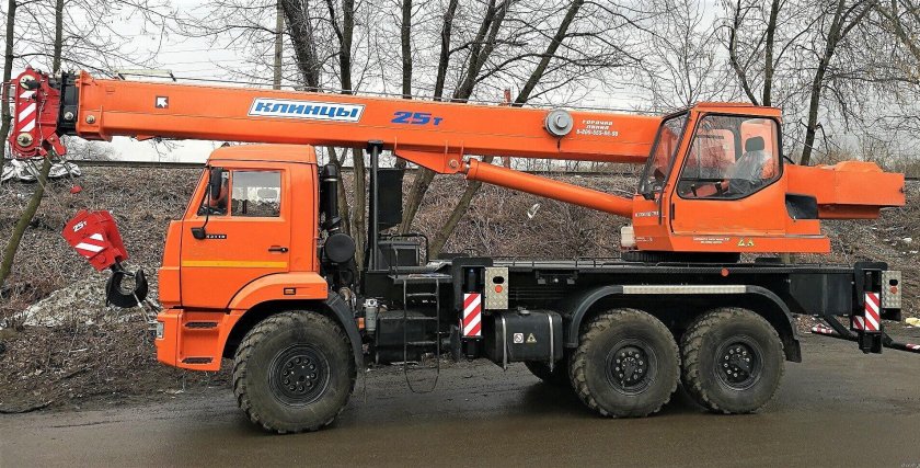 КАМАЗ КС 55713