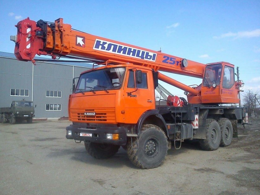 КАМАЗ кран вездеход 25 т
