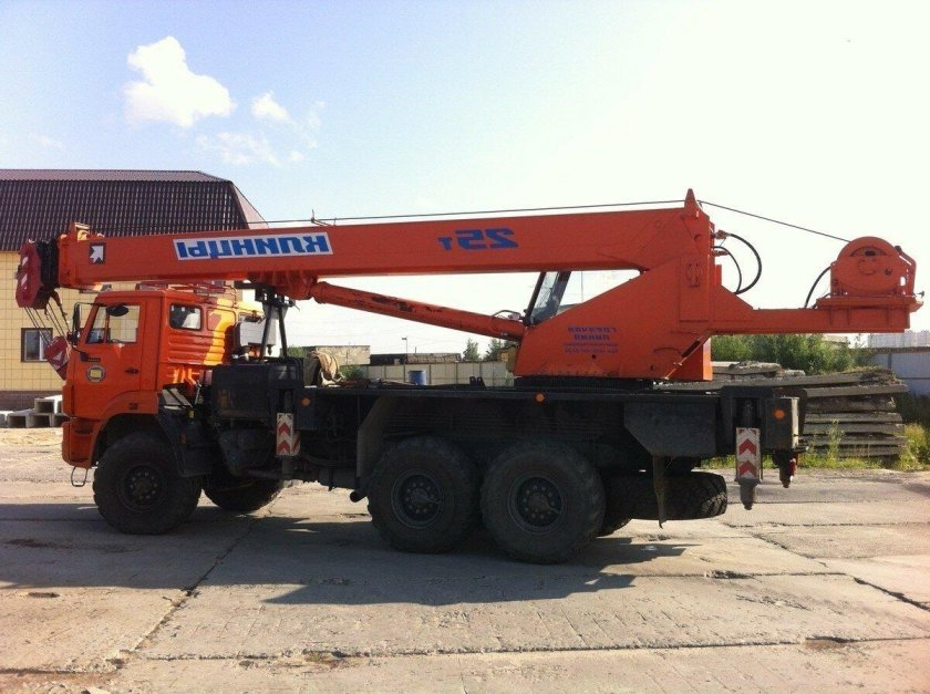 КАМАЗ кран вездеход 25 т