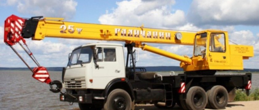 Автокран Галичанин 25 тонн