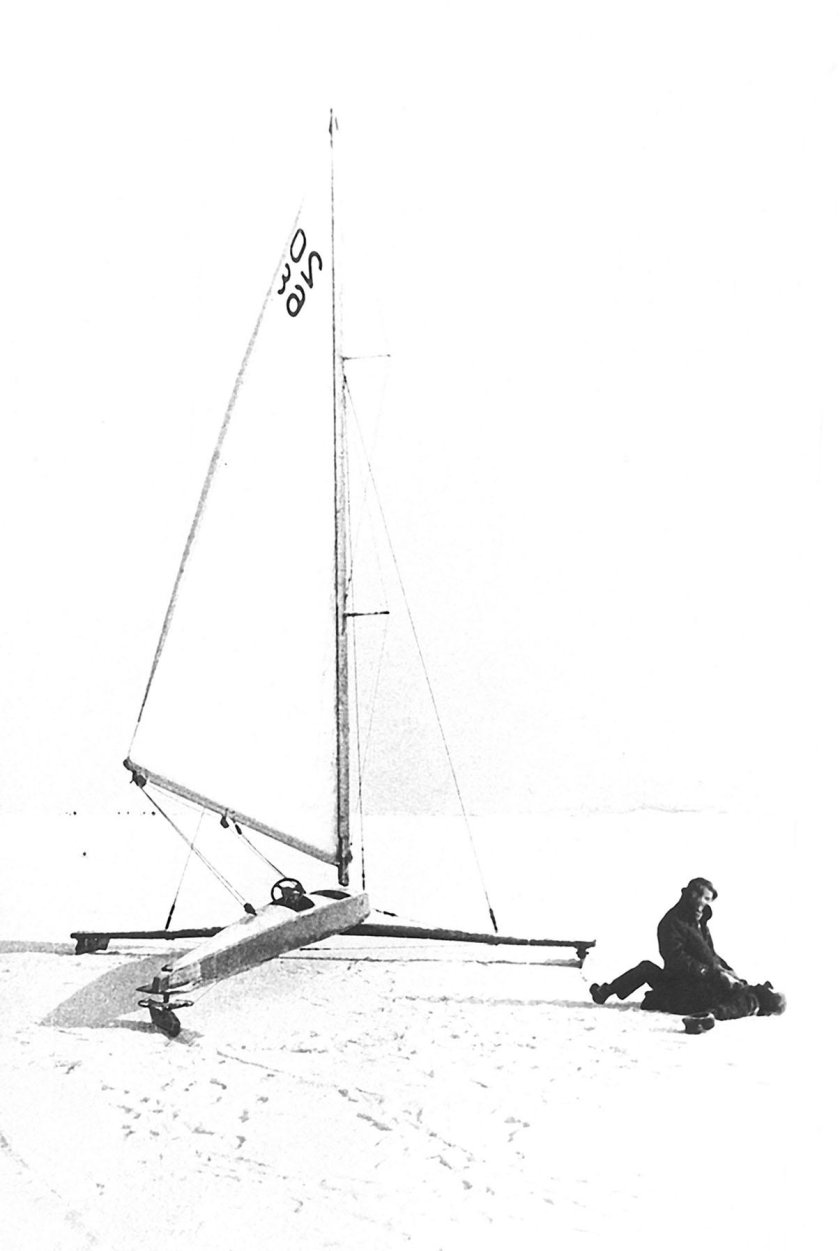 Парусный колесный буер