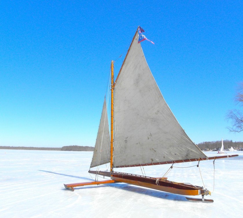 Парусный буер