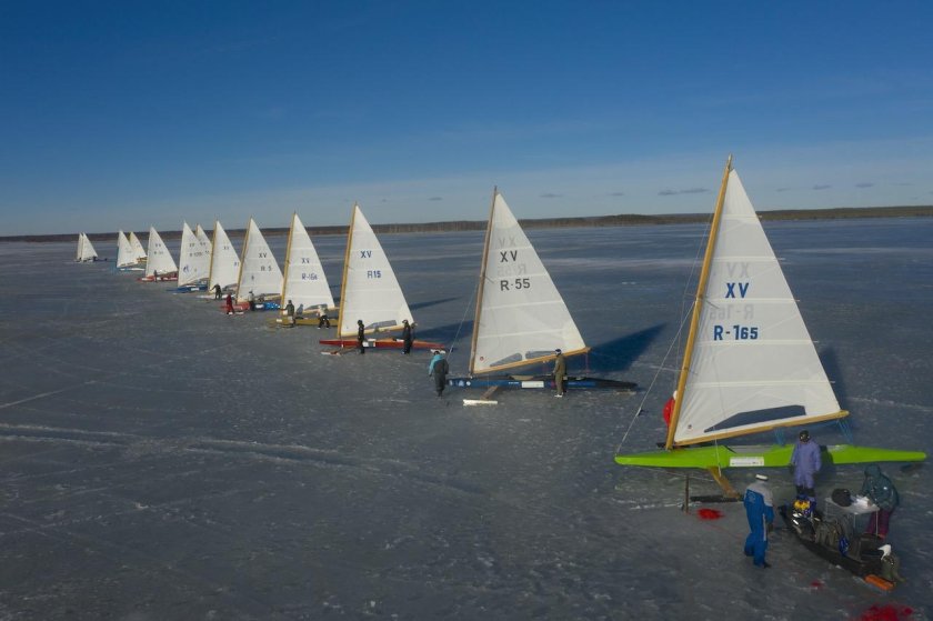 Буер монотип xv