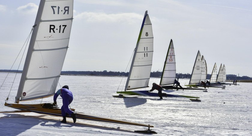 Буера на Ладоге