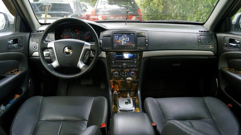 Chevrolet Epica 2013 салон