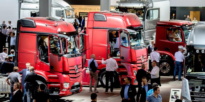 Mercedes benz actros 2022