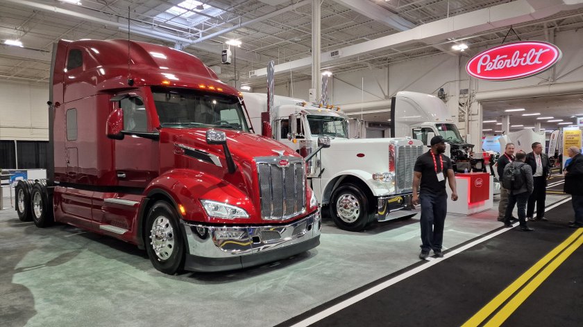 Выставка тягачей