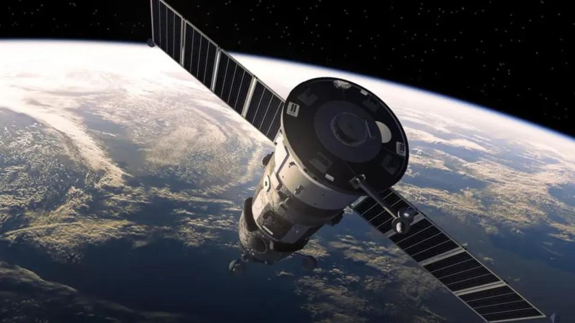 Космические аппараты в космосе