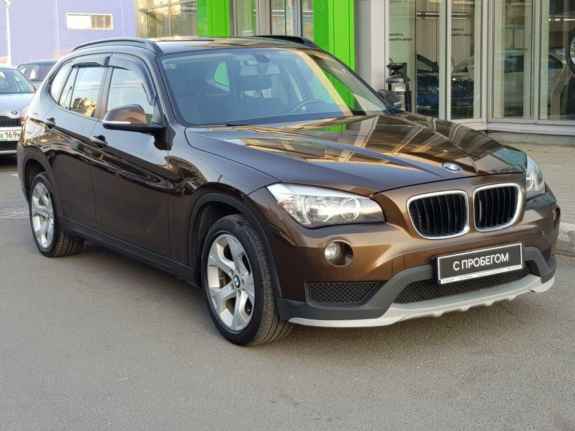 BMW x1 18i i (e84)