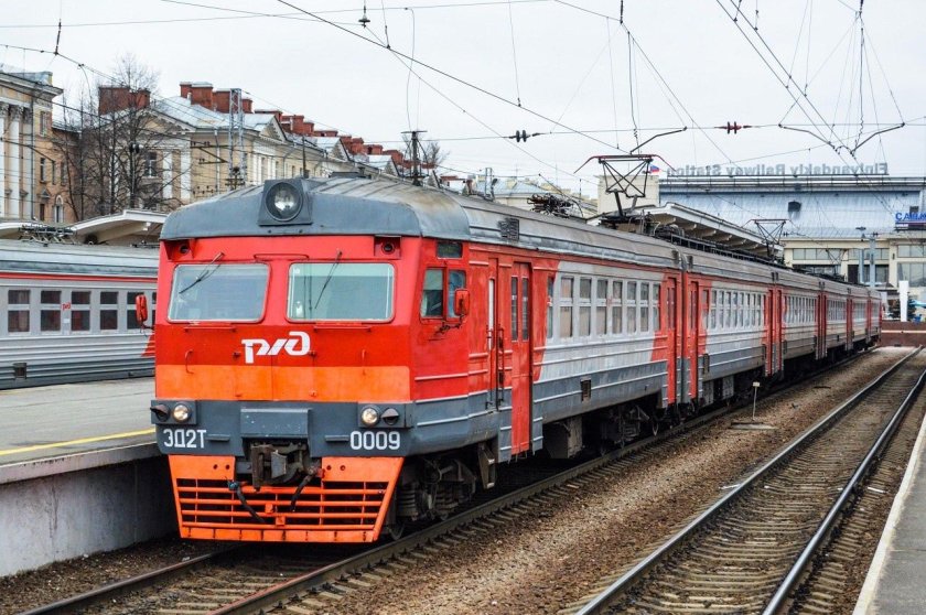 Эд2т электропоезд салон