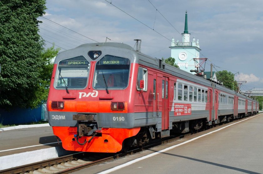 Электровоз эд9м