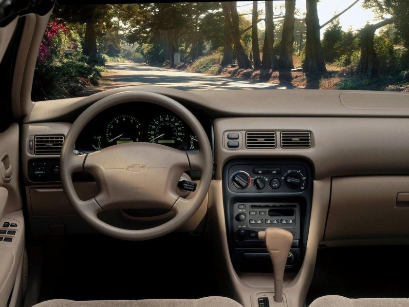 Шевроле призм 2000