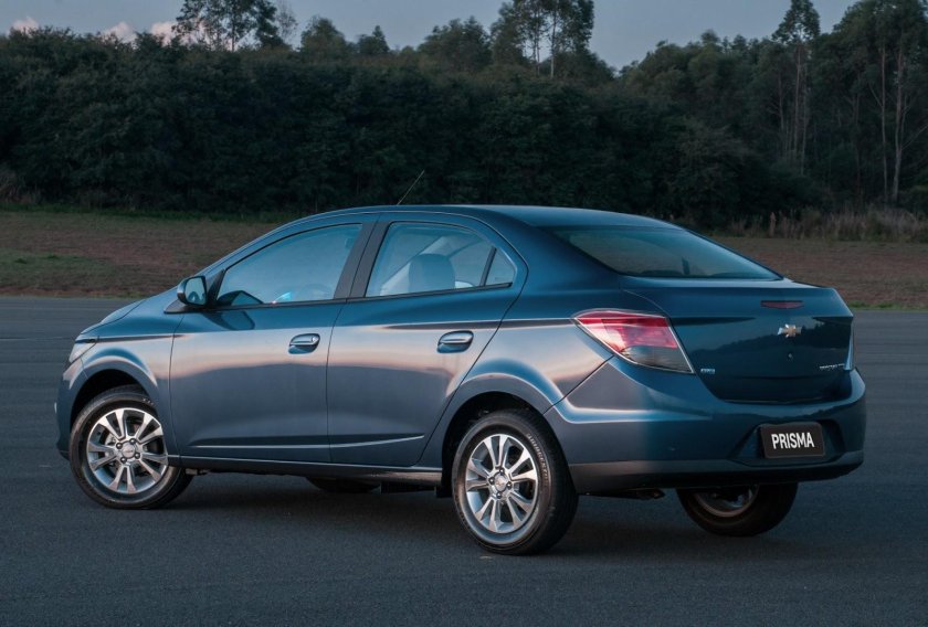 Chevrolet Prisma 2013
