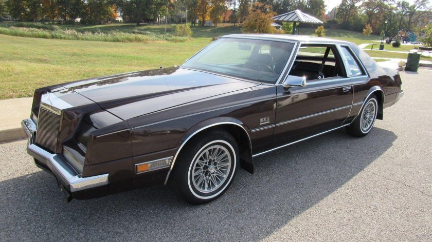 Chrysler Imperial 1981